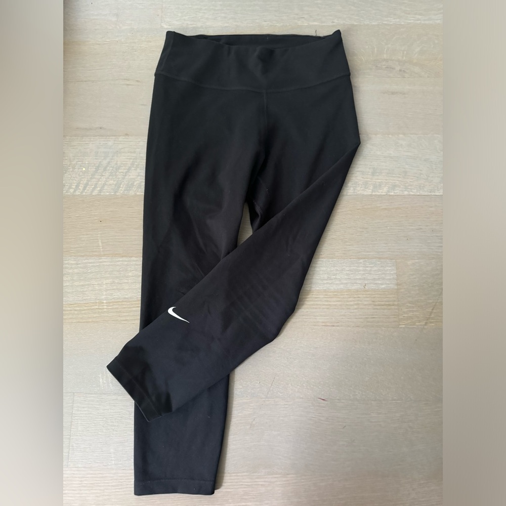 Nike capri leggings